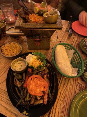 El Tiempo Cantina by null
