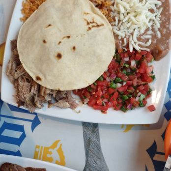 La Cabana de Raya - Featuring homemade totillas! Delicioso! - Mexican Near Me - Astoria, Oregon