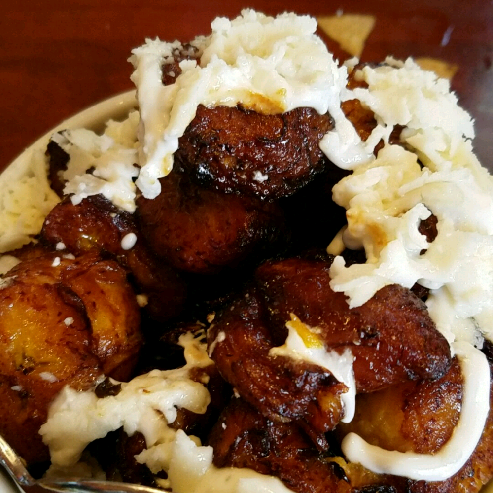 El Vez - Maduros con queso - Mexican Near Me - Philadelphia, Pennsylvania