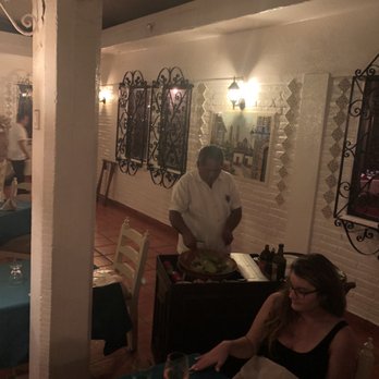Casa Loma - Caesar table service - International Near Me - Mazatlán, SIN Casa Loma - Caesar table service - International Near Me - Mazatlán, SIN