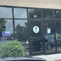 Petty Coffee - Store front