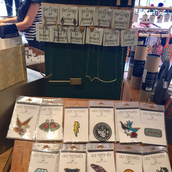 Evelyne - Accessories Near Me - Montreal, Quebec