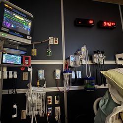 PeaceHealth Southwest Medical Center - Patient room in ER
