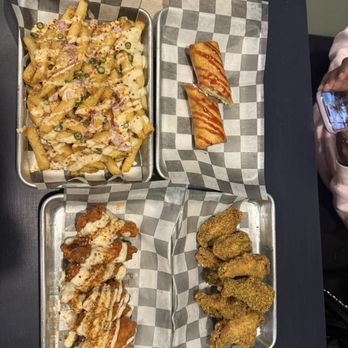6ixty Wings - Chicken Wings Near Me - San Antonio, Texas