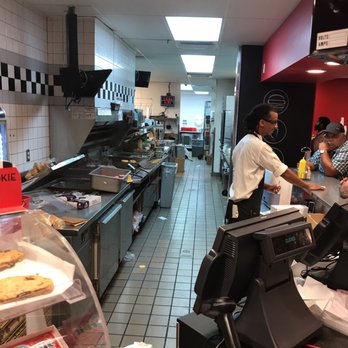 Steak ’n Shake - This is how gross the kitchen is. Do not go just waiting to get sick..... - Burgers Near Me - Avon, Indiana