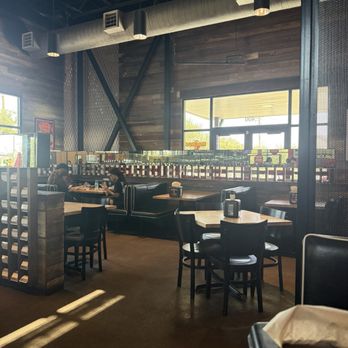 Torchy's Tacos - Dining Area - Tex-Mex Near Me - Austin, Texas Torchy's Tacos - Dining Area - Tex-Mex Near Me - Austin, Texas