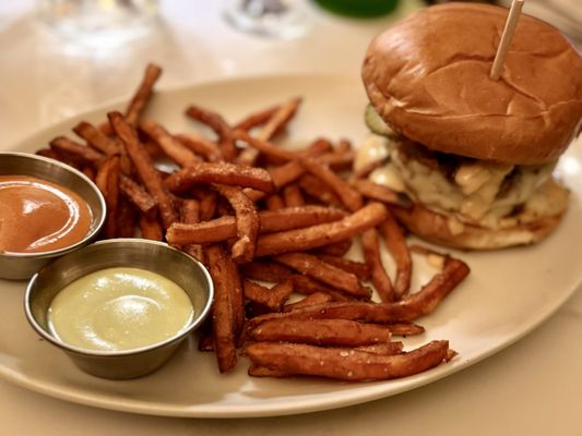 Queenstown Public House by null