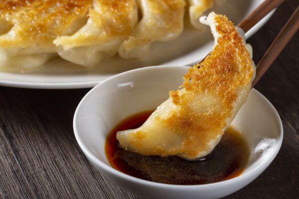 KAMINARI GYOZA BAR by null