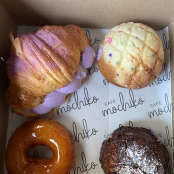 Cafe Mochiko - Bakeries Near Me - Cincinnati, Ohio