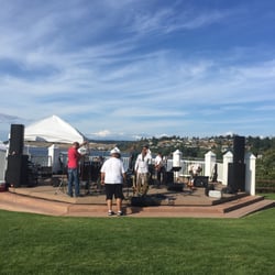 Steilacoom Farmers' Market - Smooth Jazz in the park with the Eazy sounds of Darren Motamedy and the Groove Crew