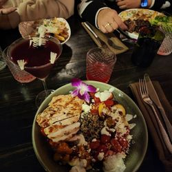 Brodie's Pub - Radiance Bowl with chicken