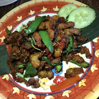 Saranrom Thai - Crispy pork basil - Thai Near Me - Elmhurst, New York Saranrom Thai - Crispy pork basil - Thai Near Me - Elmhurst, New York