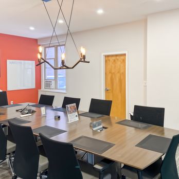 Regus 1087 Elm Street - Shared Office Spaces Near Me - Manchester, New Hampshire Regus 1087 Elm Street - Shared Office Spaces Near Me - Manchester, New Hampshire