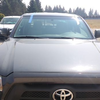 Sandy Auto Glass Service - Free Mobile Service in Boring - Windshield Installation & Repair Near Me