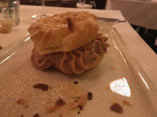 Restaurant Au Petit Extra by null