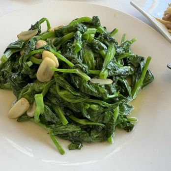 Legend of Taste - Nice helping of garlic - Szechuan Near Me - Whitestone, New York Legend of Taste - Nice helping of garlic - Szechuan Near Me - Whitestone, New York
