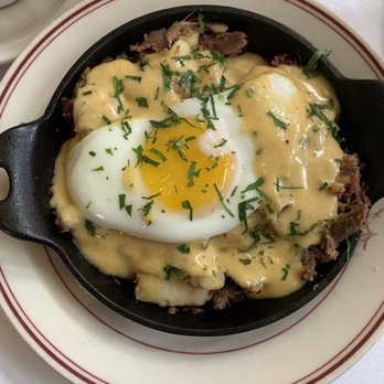 Le Diplomate - Brasseries Near Me - Washington, DC, District of Columbia