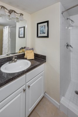 The Lexington by null