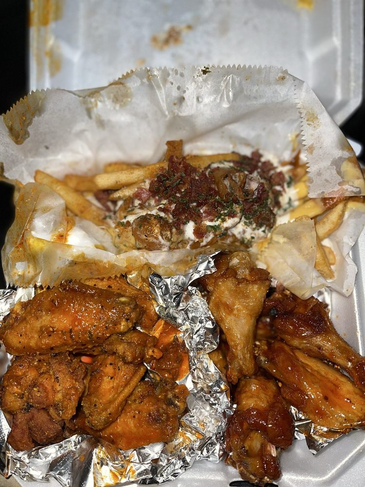 Food from Fry Daddy’s