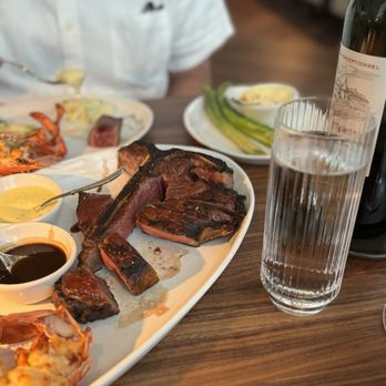 Marbled & Fin - Porterhouse steak, cooked to perfection and I apologize for the awful picture but it was fabulous! - Seafood Near Me - Charleston, South Carolina