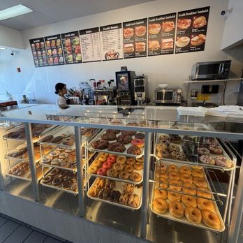 Freshh Donuts - Donuts Near Me - Ontario, California