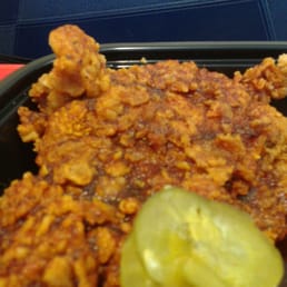 Mmmmm :) chicken! Good stuff too, and I love the Nashville hot chicken :)