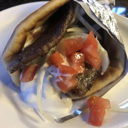 Florence Pizza & Family Restaurant - Gyro platter $13