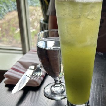 Cafe Bouffon - Cocktail - French Near Me - Stratford, Ontario Cafe Bouffon - Cocktail - French Near Me - Stratford, Ontario
