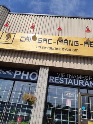 Cái Gạc-Măng-Rê Restaurant (Le Garde Manger Restaurant) by null