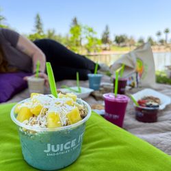 Juice It Up! - Stop in, it'll make your day!