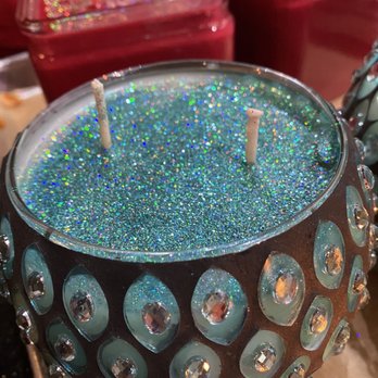 Candle Vino - BEYOND BEAUTIFUL - Paint & Sip Near Me - Reno, Nevada Candle Vino - BEYOND BEAUTIFUL - Paint & Sip Near Me - Reno, Nevada