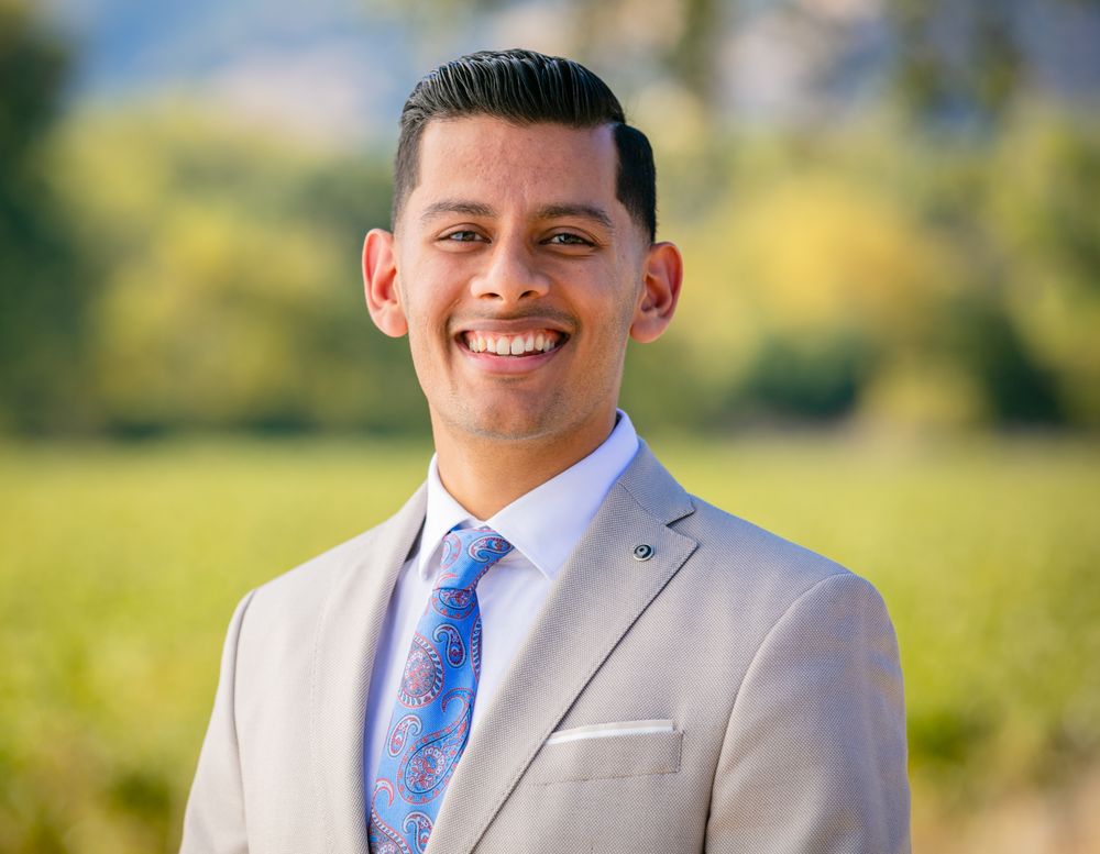 PAUL WALIA RE/MAX FULL SPECTRUM Updated June 2024 Contact Agent