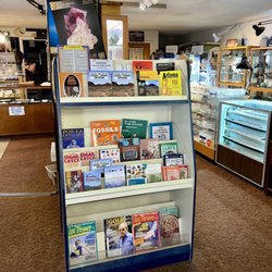 Copper City Rock Shop - Gem and mineral gift books.
