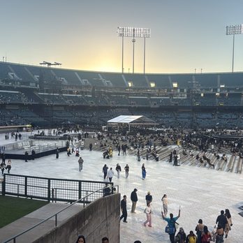Oakland-Alameda County Coliseum - Stadiums & Arenas Near Me - Oakland, California Oakland-Alameda County Coliseum - Stadiums & Arenas Near Me - Oakland, California