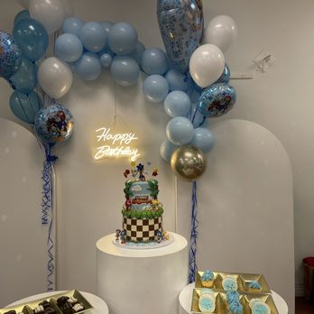 Cakery Bakery - Cake! - Bakeries Near Me - La Cañada Flintridge, California