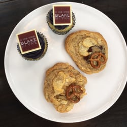 PD3 By Blake - Cookies and cupcakes