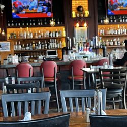 Firehouse Bar & Grill - Bar set up
