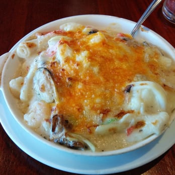 Cousin Cafe - Baked seafood over rice with a sprinkle of food poisoning - Chinese Near Me - Newark, California