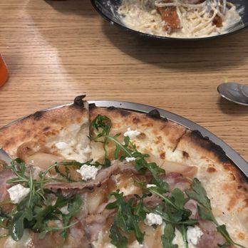 Mamma Eatery - Italian Near Me - Davis, California