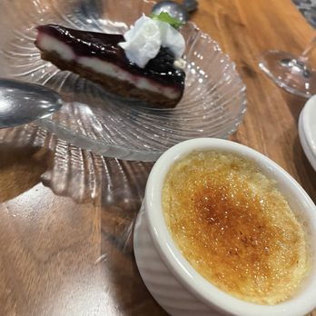 Oggie's Kitchen & Bar - Desserts - Cocktail Bars Near Me - Milwaukee, Wisconsin