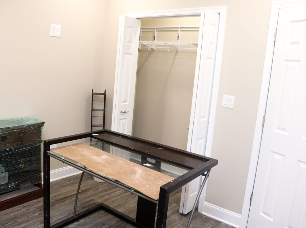 Slide of DbmServices