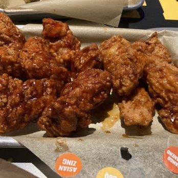 Buffalo Wild Wings - Mango Habanero Honey BBQ Asian Zing - American Near Me - Savoy, Illinois