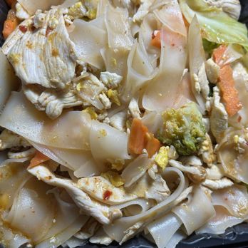The Thai Peppers - Pad Ke Mow (drunken noodles) with chicken - Thai Near Me - Southport, North Carolina The Thai Peppers - Pad Ke Mow (drunken noodles) with chicken - Thai Near Me - Southport, North Carolina