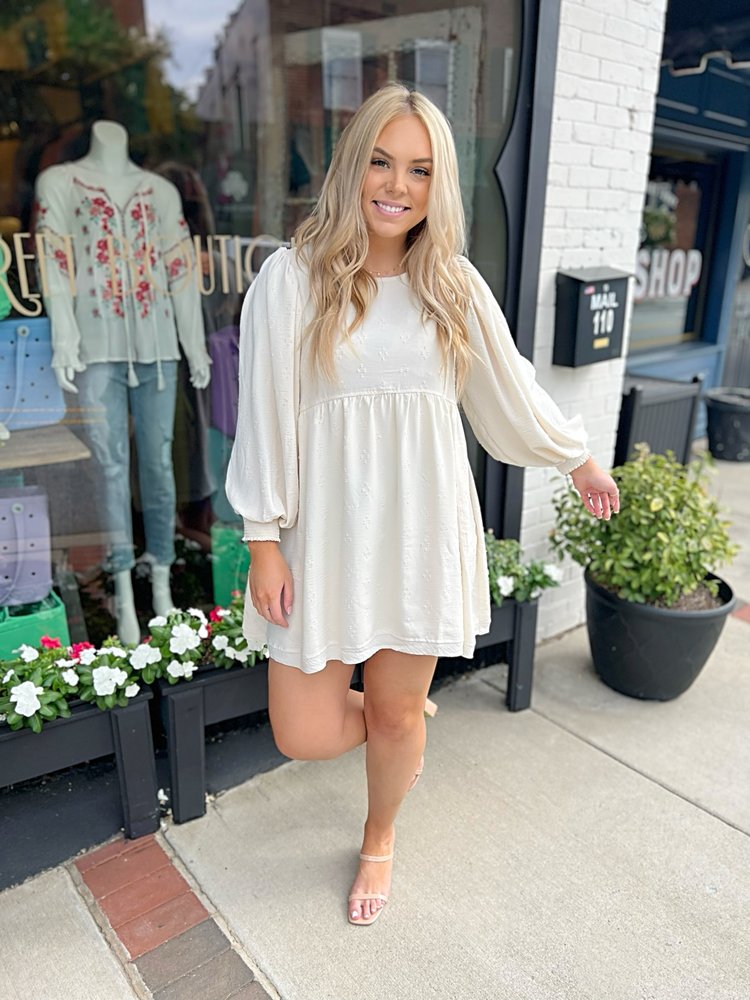 THE STREET BOUTIQUE Updated September 2024 110 N Main St