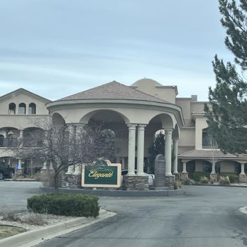 MCM Elegante Lodge & Resort - Main entrance - Hotels Near Me - Ruidoso, New Mexico
