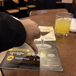 Waiting more than one hour for some fries and wings