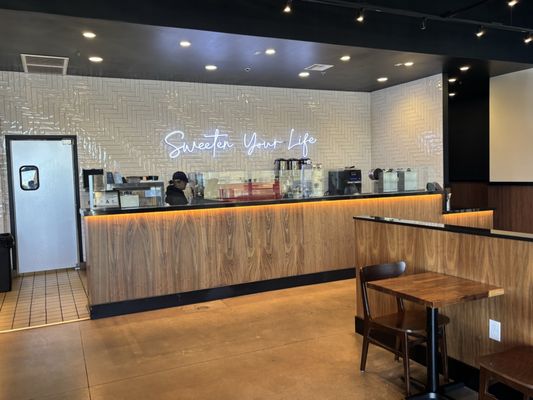 85°C Bakery Cafe - Enterprise by null