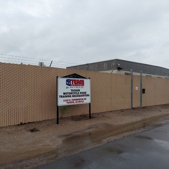 TEAM Arizona - Front of building on Farmington - Driving Schools Near Me - Tucson, Arizona