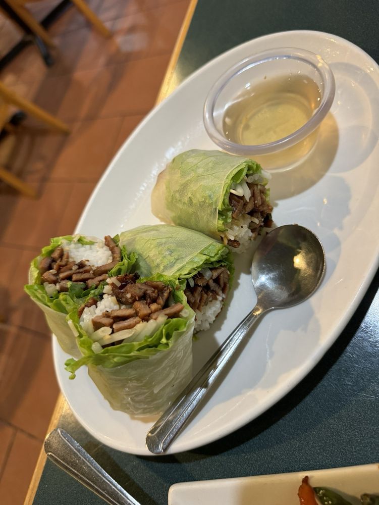 SAI’S T RESTAURANT Updated November 2024 189 Photos & 283 Reviews