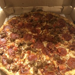 Pizza Hut - Our order. Dry as hell and old looking. I'm not surprised. Papa Johns I'm coming. 